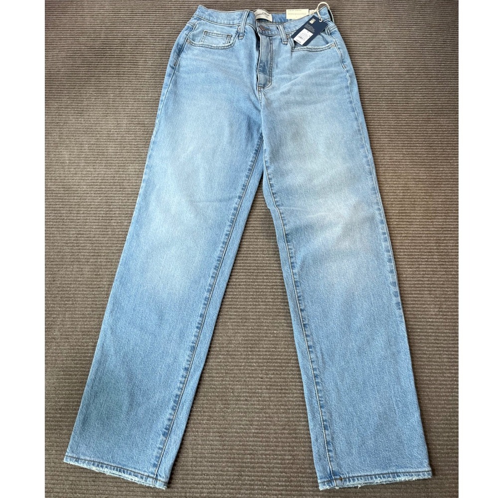 Universal Thread 90s Straight Leg‎ Jeans Light Wash Blue Comfort Stretch 6R NEW